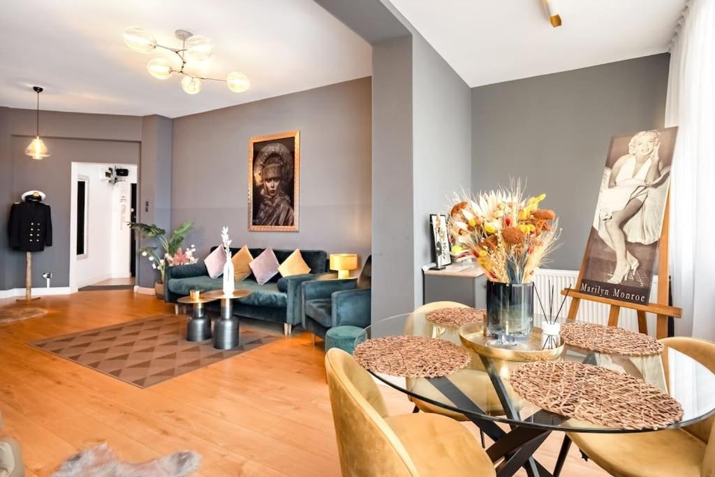 Intercontinental Apart - Massage Terrace Fireplace Bukurešť Exteriér fotografie