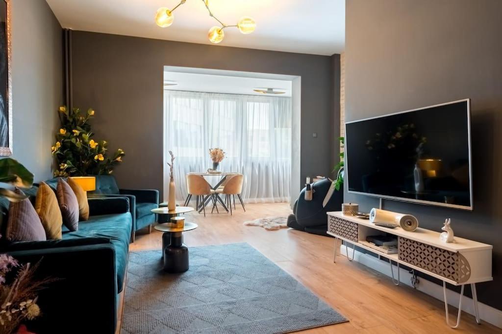 Intercontinental Apart - Massage Terrace Fireplace Bukurešť Exteriér fotografie