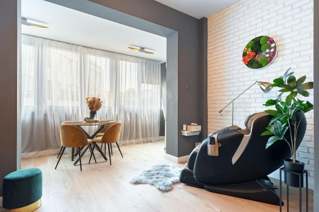 Intercontinental Apart - Massage Terrace Fireplace Bukurešť Exteriér fotografie