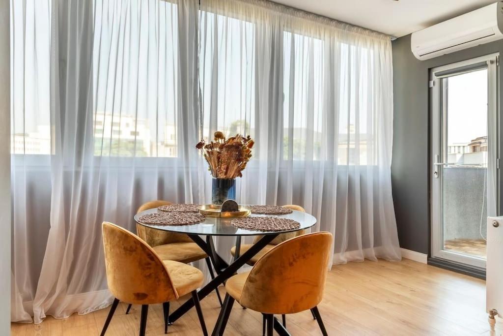 Intercontinental Apart - Massage Terrace Fireplace Bukurešť Exteriér fotografie